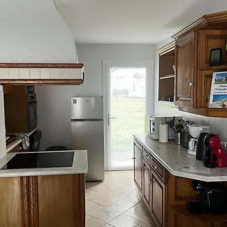 Maison 6 Pers A 400 M De La Avec Wifi Et Piscine Chauffee Σπίτι διακοπών *