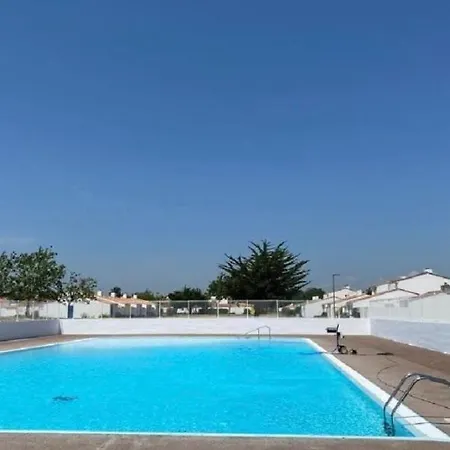 別荘 Maison 6 Pers A 400 M De La Avec Wifi Et Piscine Chauffee