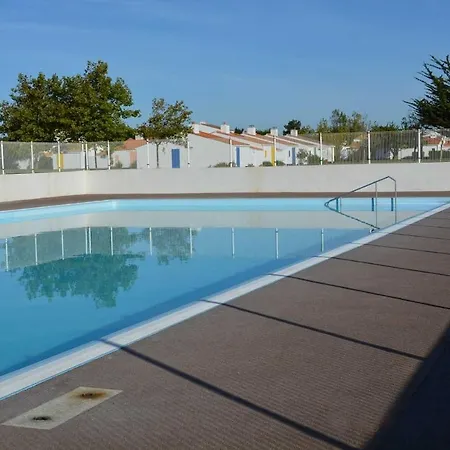 Maison 6 Pers A 400 M De La Avec Wifi Et Piscine Chauffee