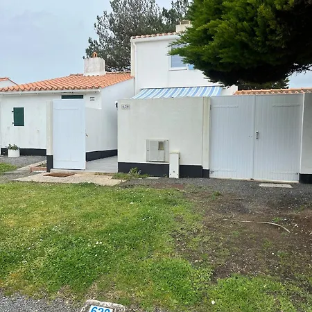 Maison 6 Pers A 400 M De La Avec Wifi Et Piscine Chauffee 別荘