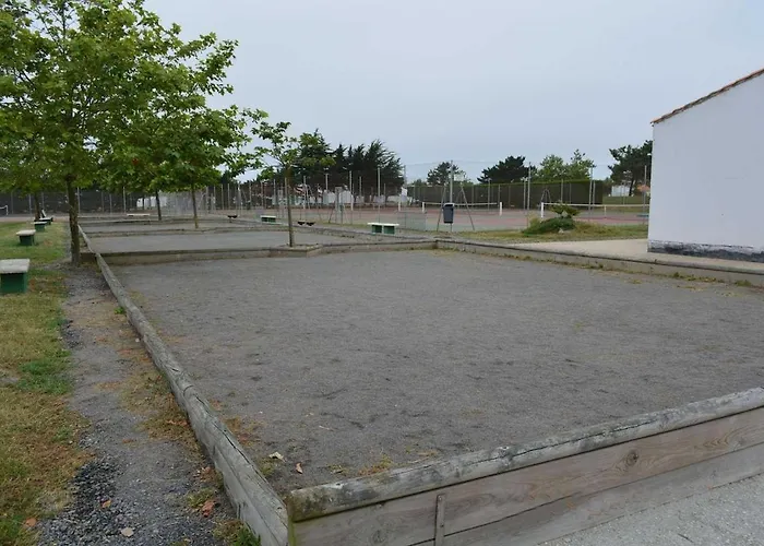 Maison 6 Pers A 400 M De La Avec Wifi Et Piscine Chauffee Nyaraló Brétignolles-sur-Mer