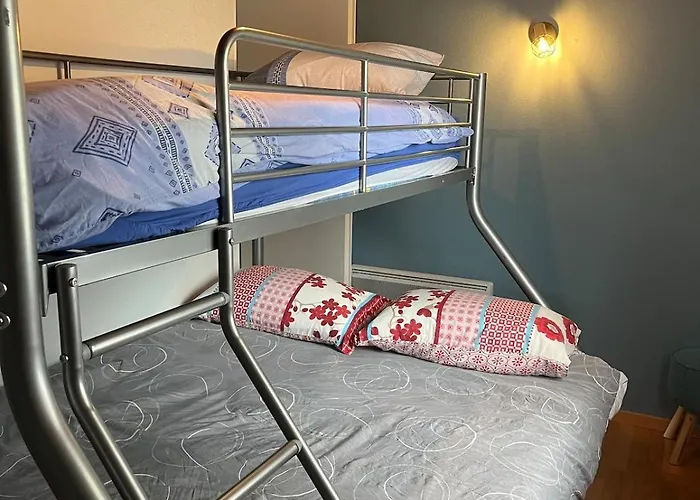 Maison 6 Pers A 400 M De La Avec Wifi Et Piscine Chauffee Nyaraló